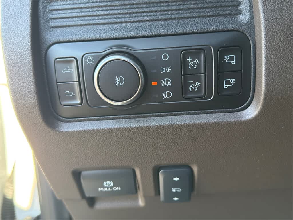 Thumbnail: 2026 Ford F-250 - 31