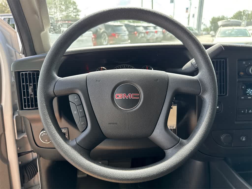 Thumbnail: 2023 GMC Savana - 16