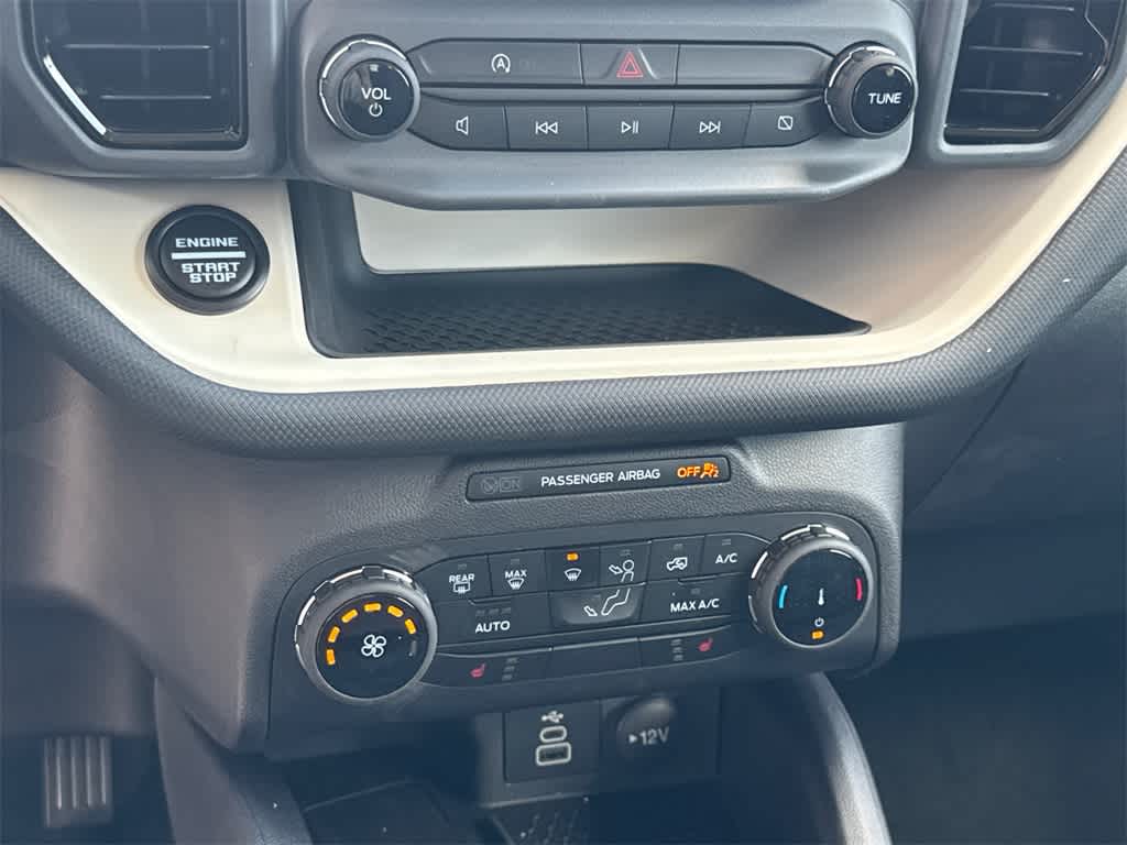2024 Ford Bronco Sport Heritage 28