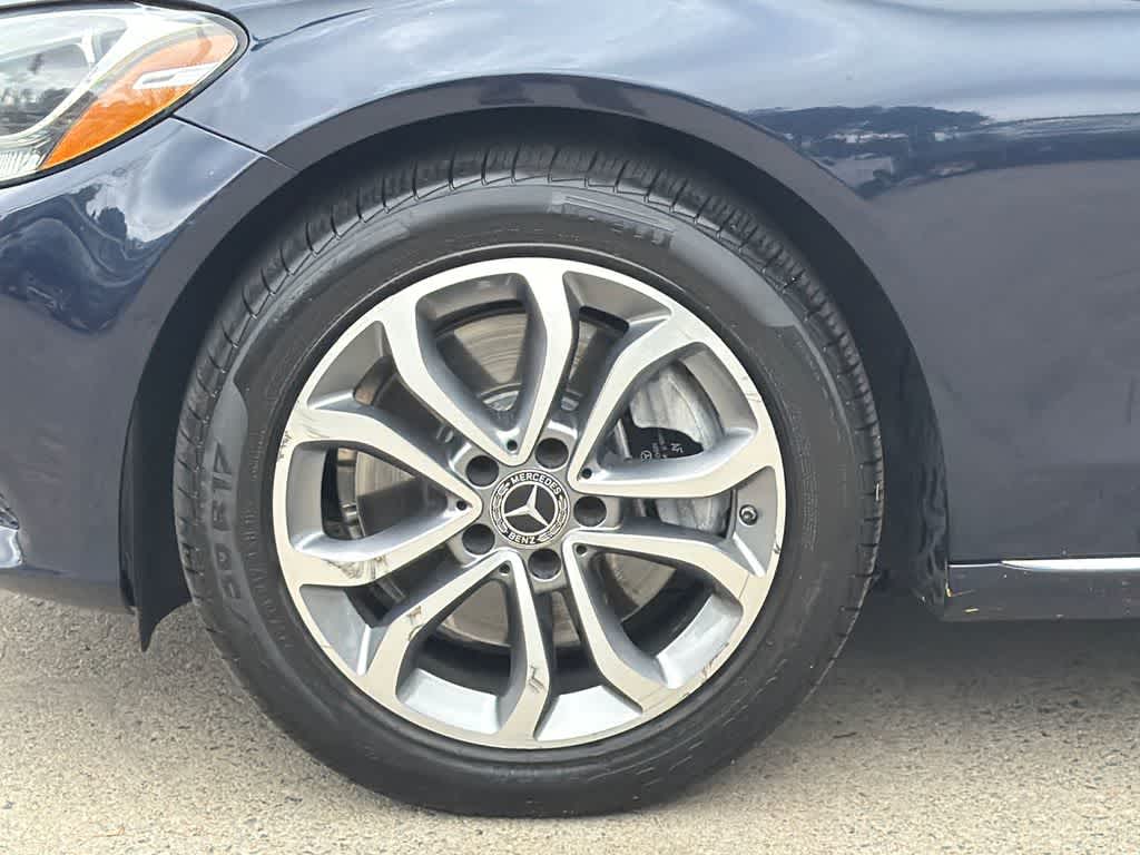 Thumbnail: 2017 Mercedes-Benz C-Class - 9