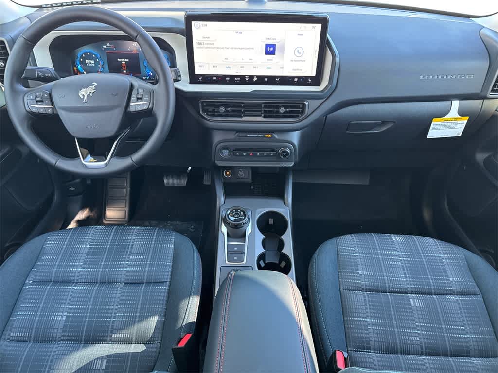 Thumbnail: 2025 Ford Bronco Sport - 18