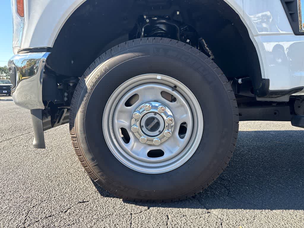 Thumbnail: 2024 Ford F-250 - 9