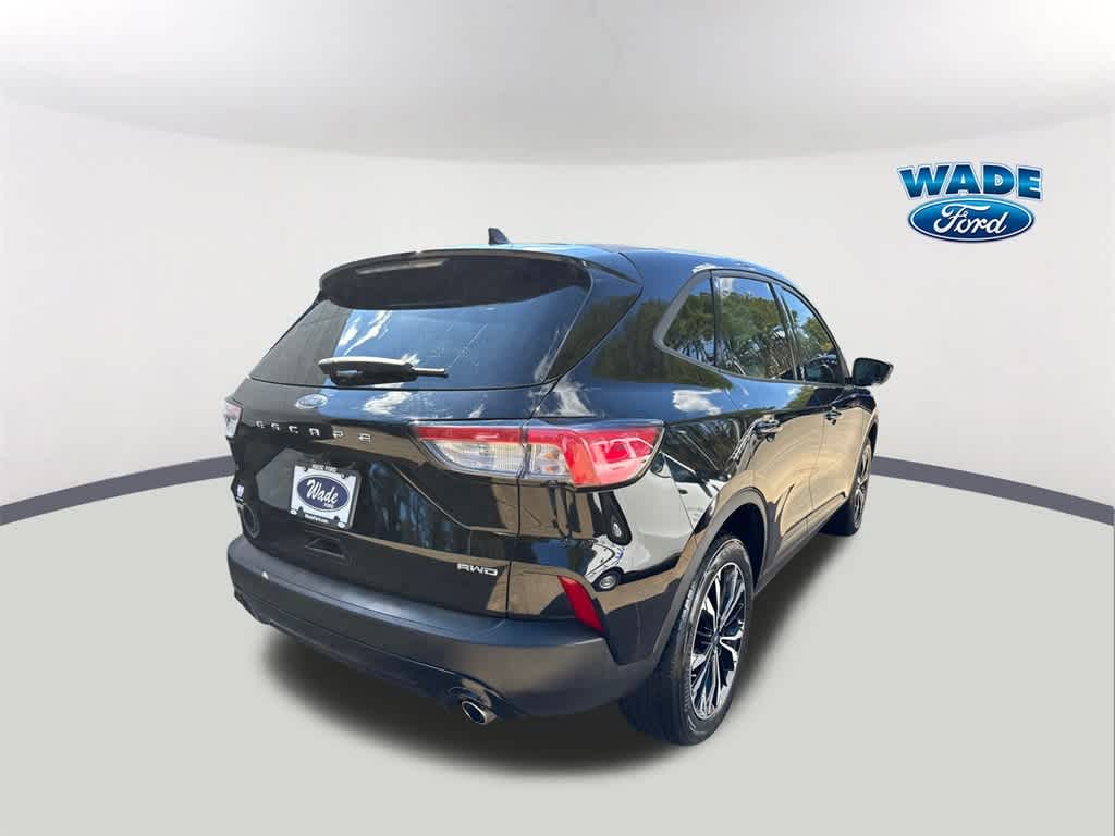 Thumbnail: 2021 Ford Escape - 5