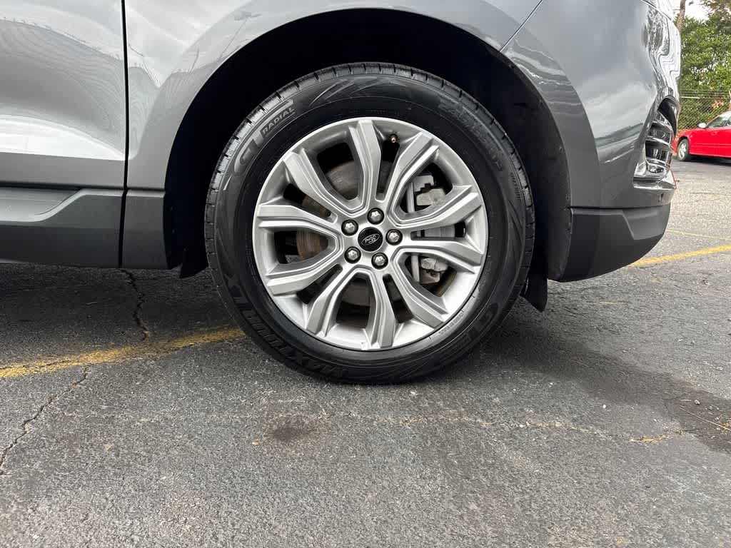 Thumbnail: 2024 Ford Edge - 28