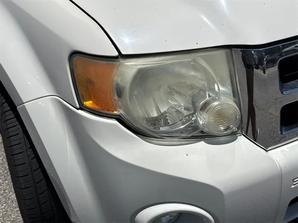 Thumbnail: 2009 Ford Escape - 11