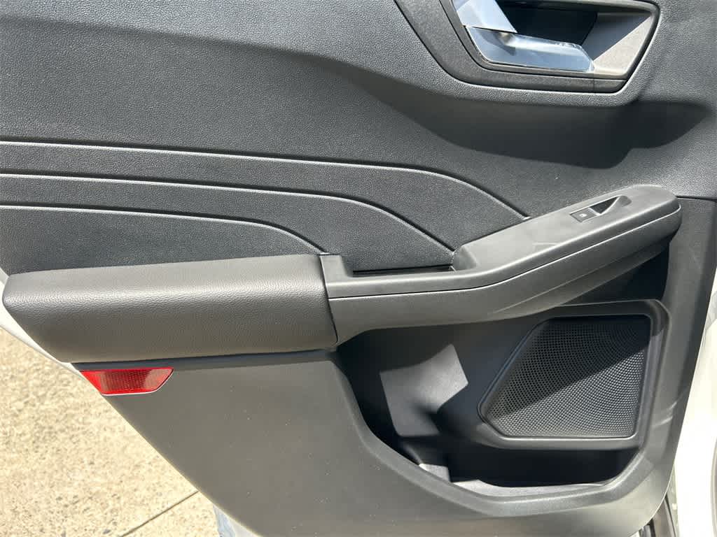 Thumbnail: 2025 Ford Escape - 19