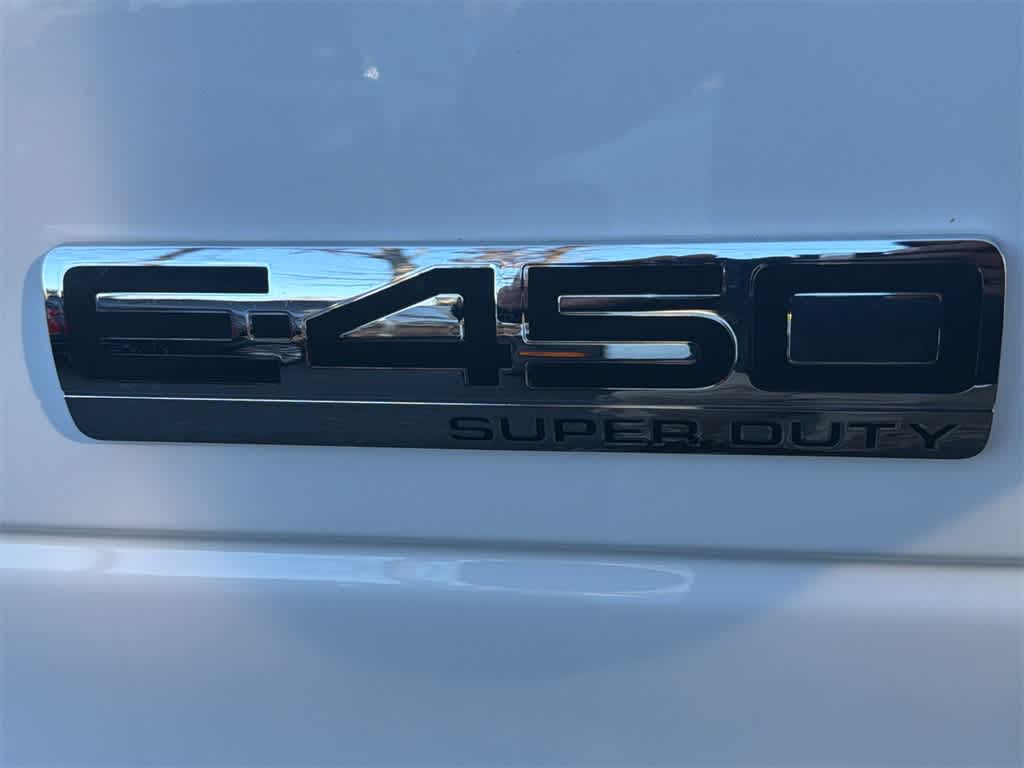 Thumbnail: 2023 Ford Econoline - 10