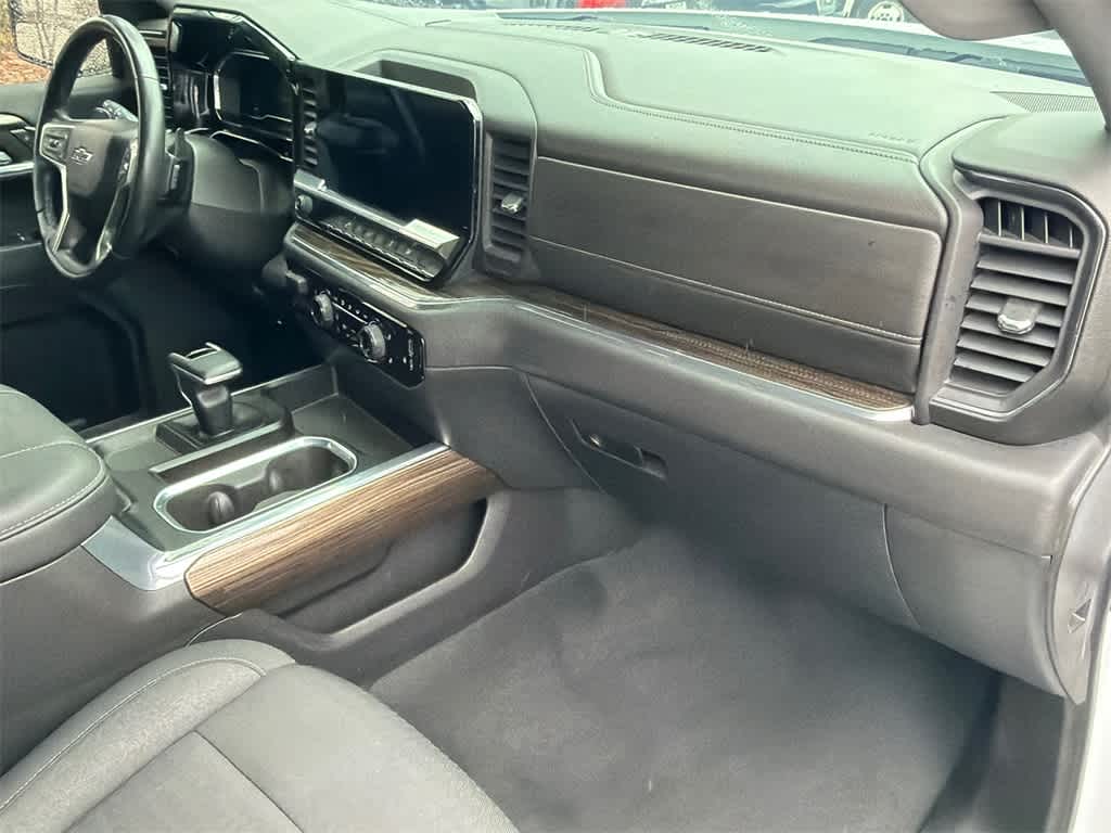 Thumbnail: 2023 Chevrolet Silverado 1500 - 13