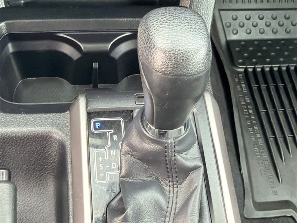 Thumbnail: 2022 Toyota Tacoma - 29