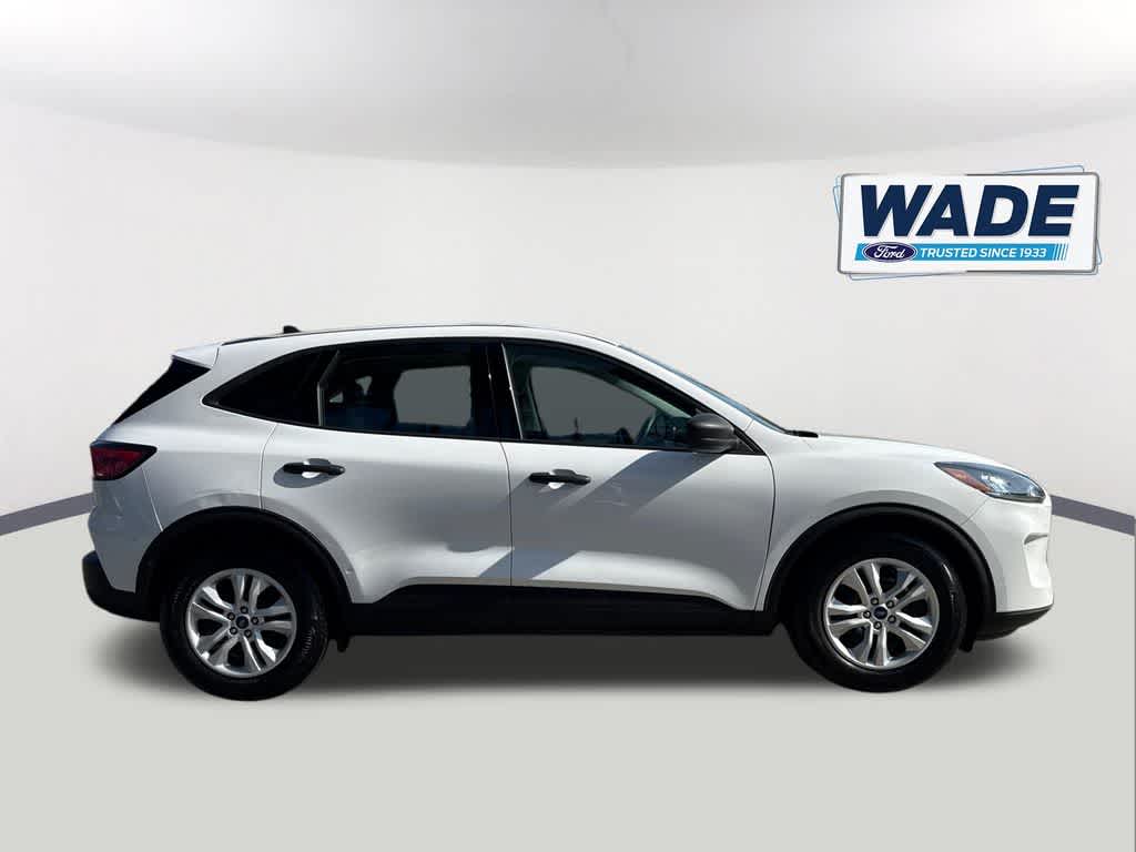 Thumbnail: 2021 Ford Escape - 4
