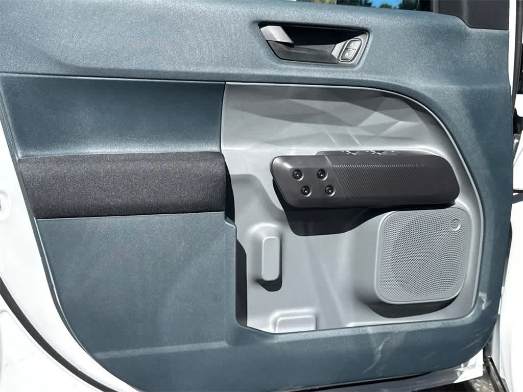 Thumbnail: 2025 Ford Maverick - 11