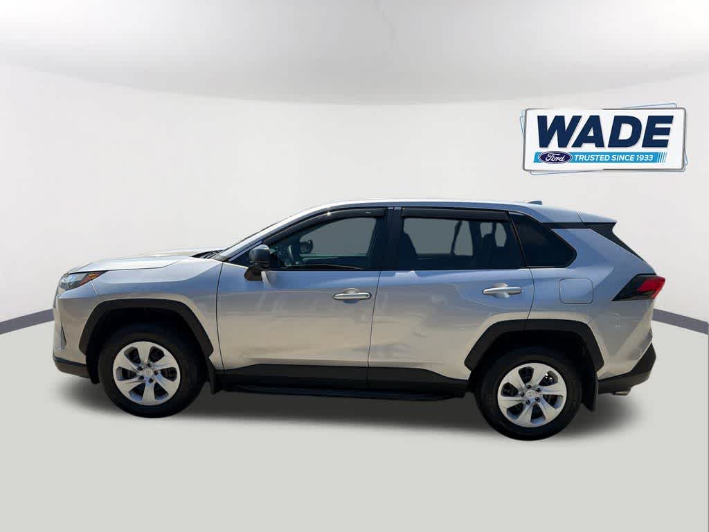 Thumbnail: 2024 Toyota RAV4 - 8