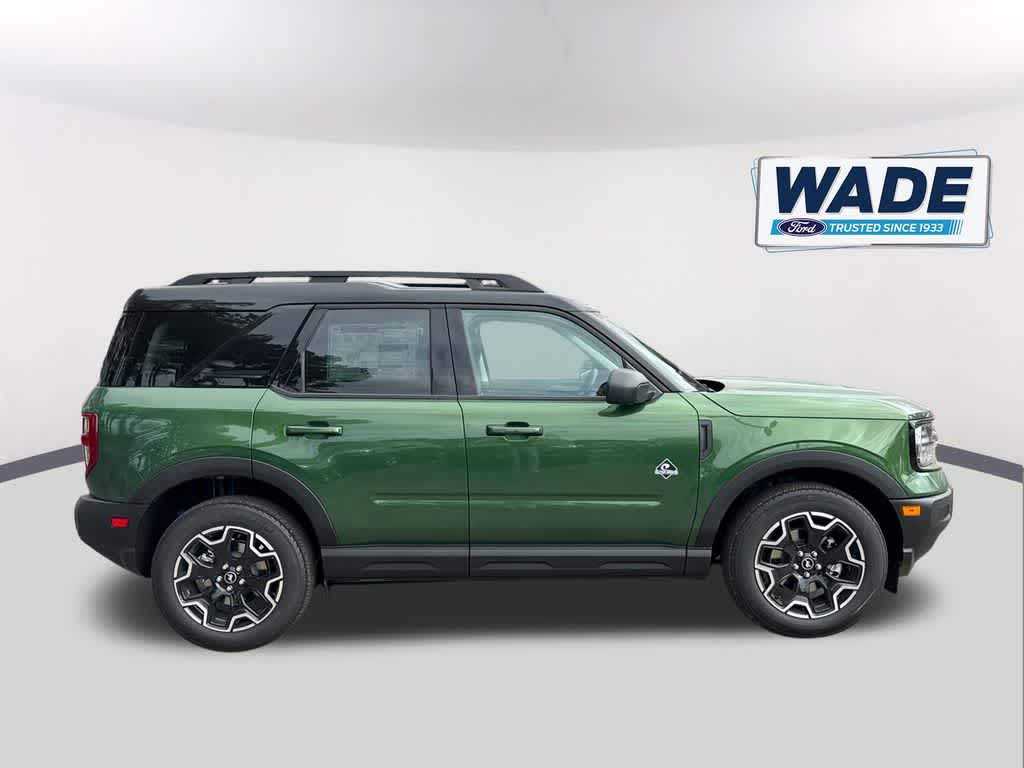 Thumbnail: 2025 Ford Bronco Sport - 4