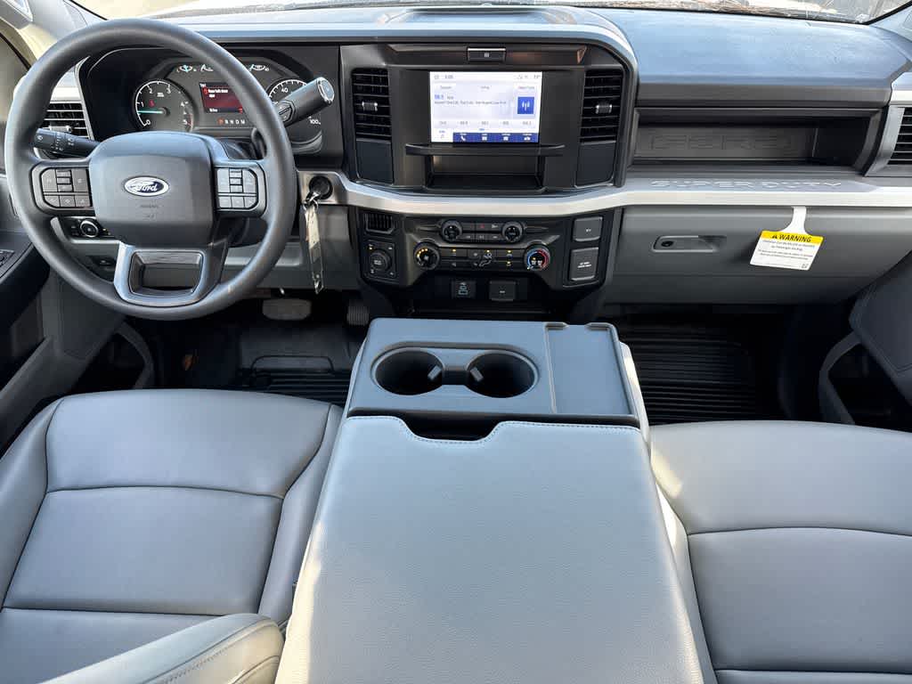 Thumbnail: 2025 Ford F-350 - 18