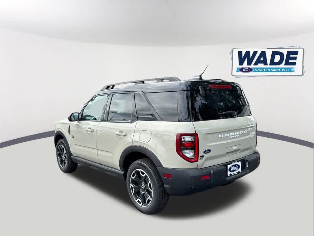 Thumbnail: 2025 Ford Bronco Sport - 7