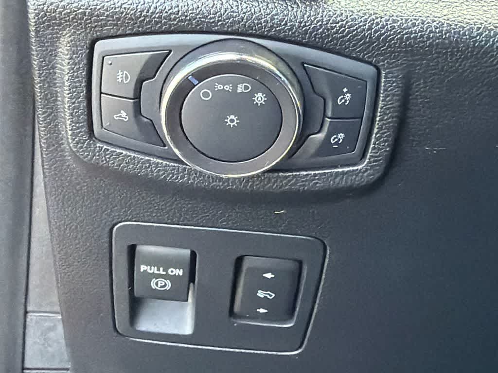 Thumbnail: 2019 Ford F-150 - 31