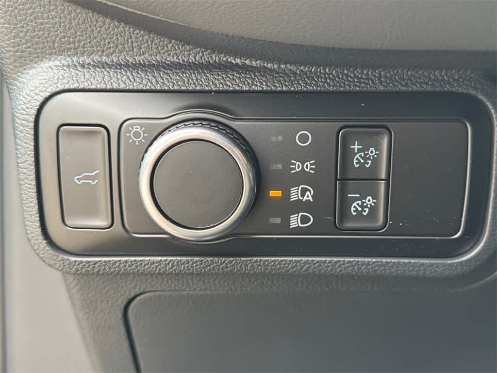 Thumbnail: 2026 Ford Explorer - 32