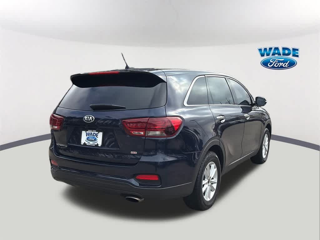 Thumbnail: 2020 Kia Sorento - 5