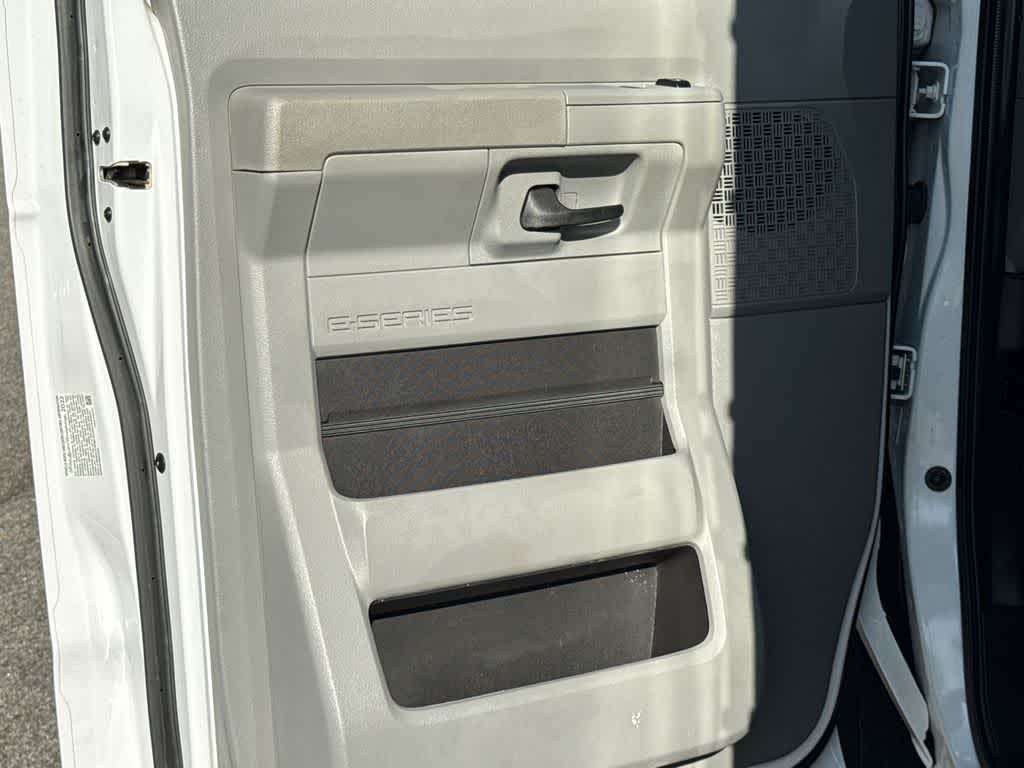 Thumbnail: 2023 Ford Econoline - 11