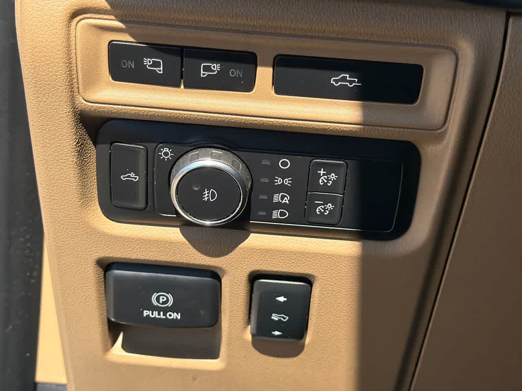 Thumbnail: 2021 Ford F-150 - 31