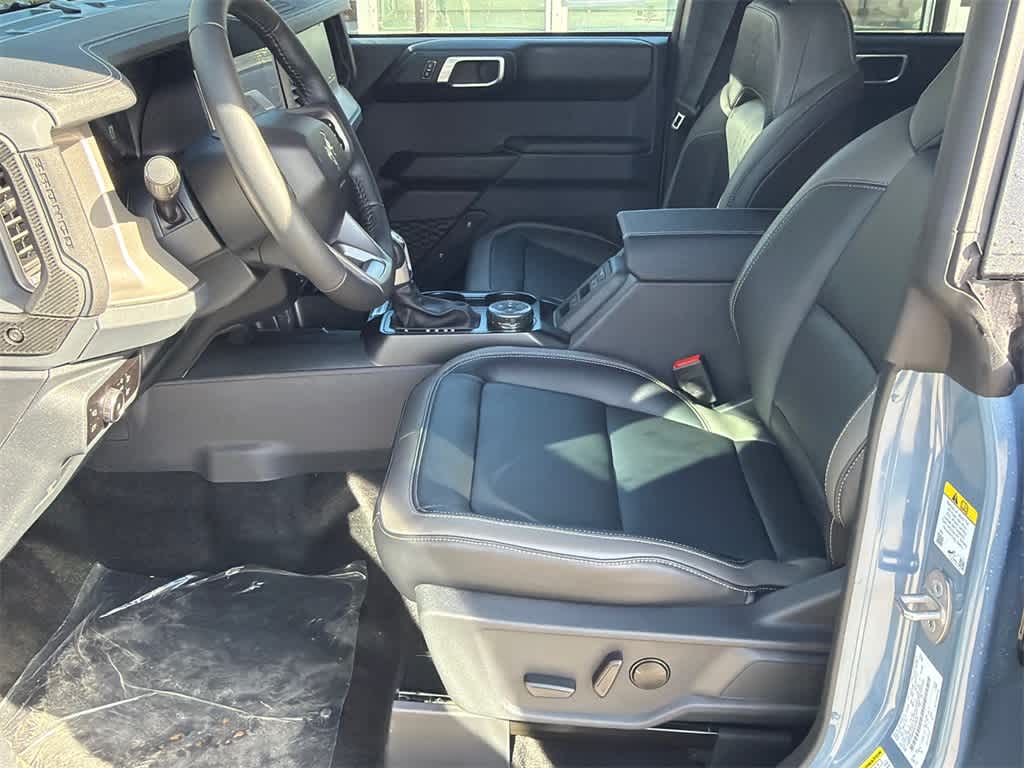 Thumbnail: 2025 Ford Bronco - 10