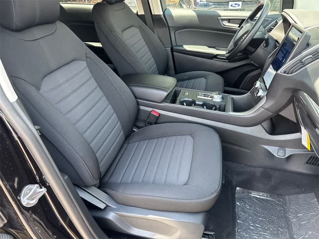 Thumbnail: 2024 Ford Edge - 11