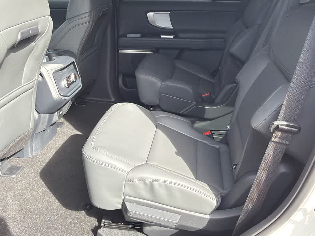 Thumbnail: 2026 Ford Expedition - 18