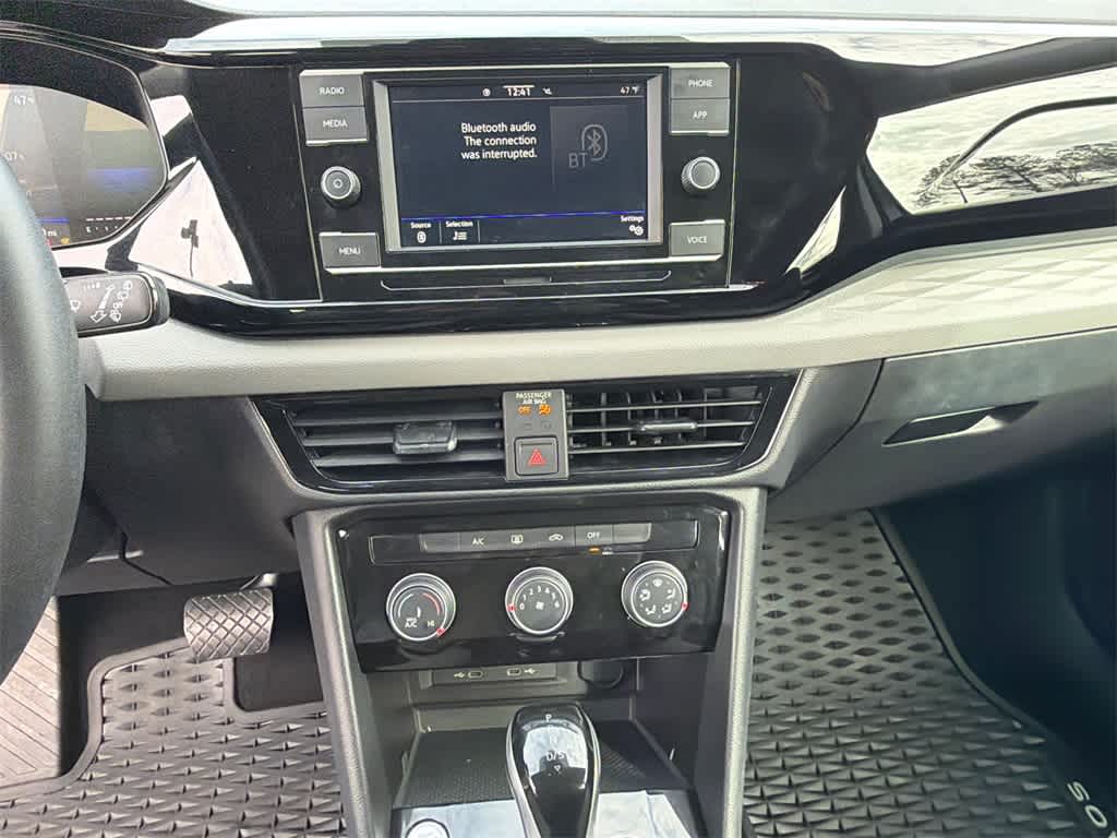 Thumbnail: 2024 Volkswagen Taos - 25