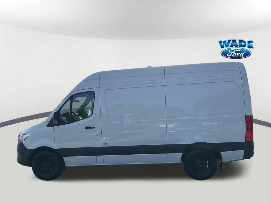Thumbnail: 2025 Mercedes-Benz Sprinter - 8