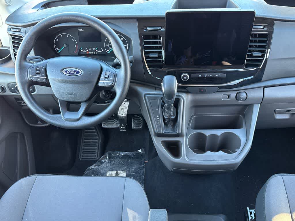Thumbnail: 2024 Ford Econoline - 18