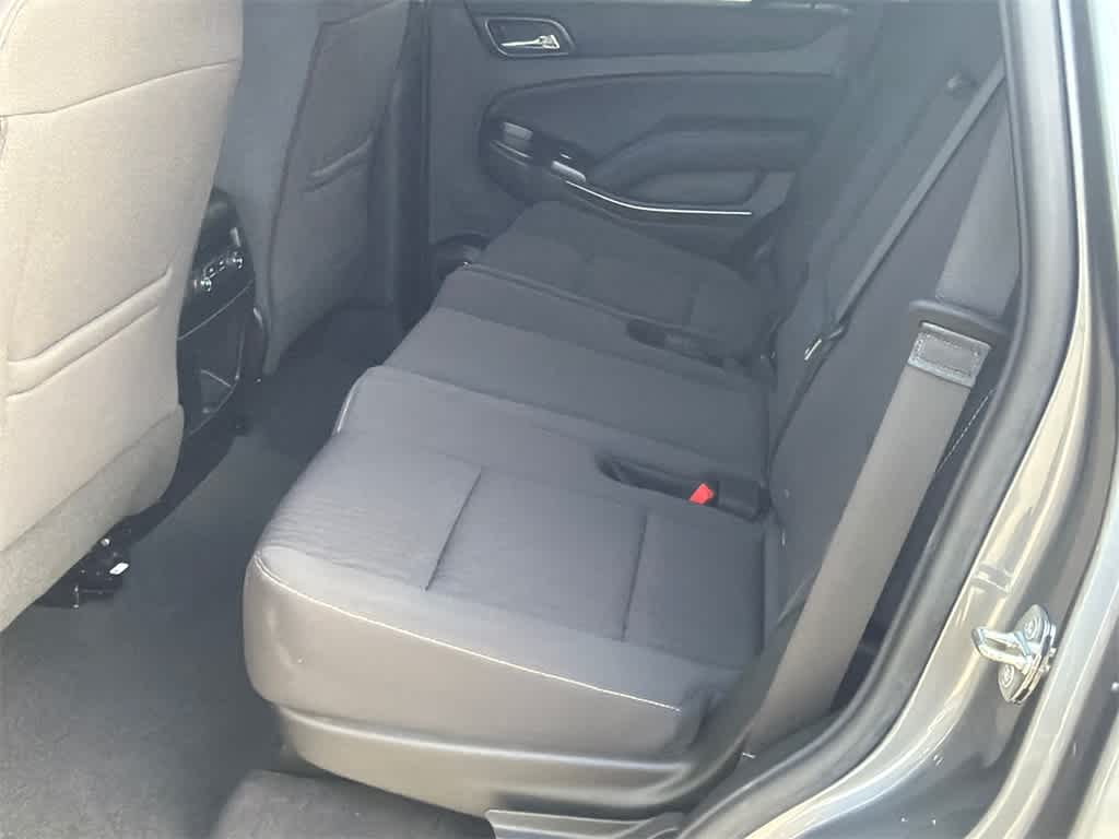 Thumbnail: 2020 Chevrolet Tahoe - 16