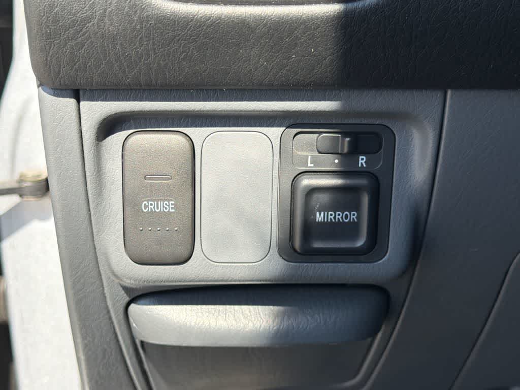 Thumbnail: 2005 Honda Civic - 28