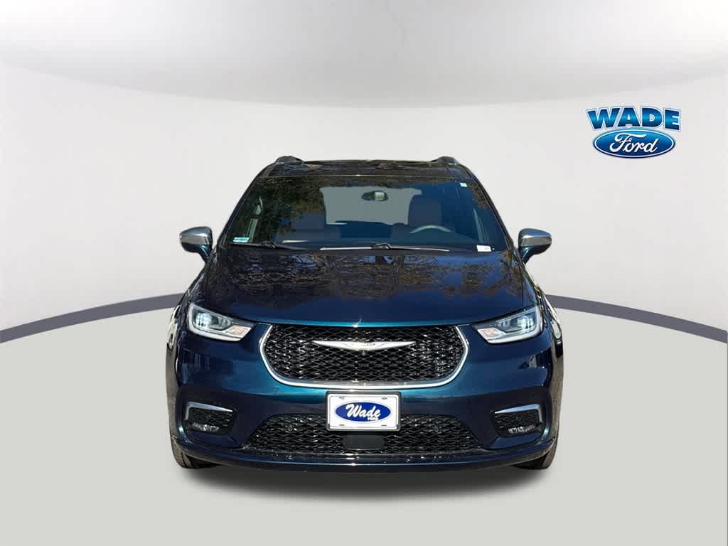 Thumbnail: 2022 Chrysler Pacifica - 2