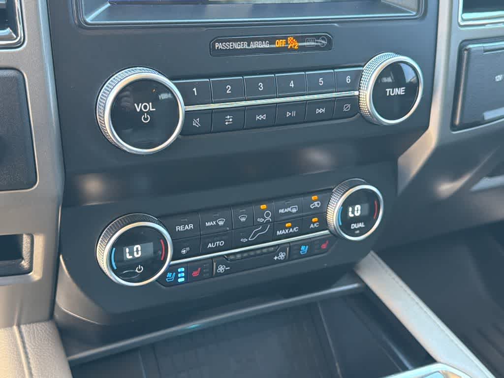 Thumbnail: 2020 Ford Expedition - 27