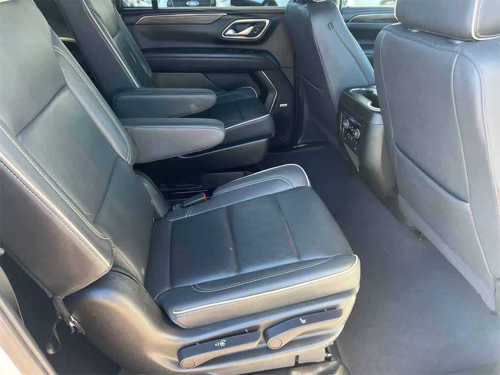 Thumbnail: 2023 Chevrolet Suburban - 14