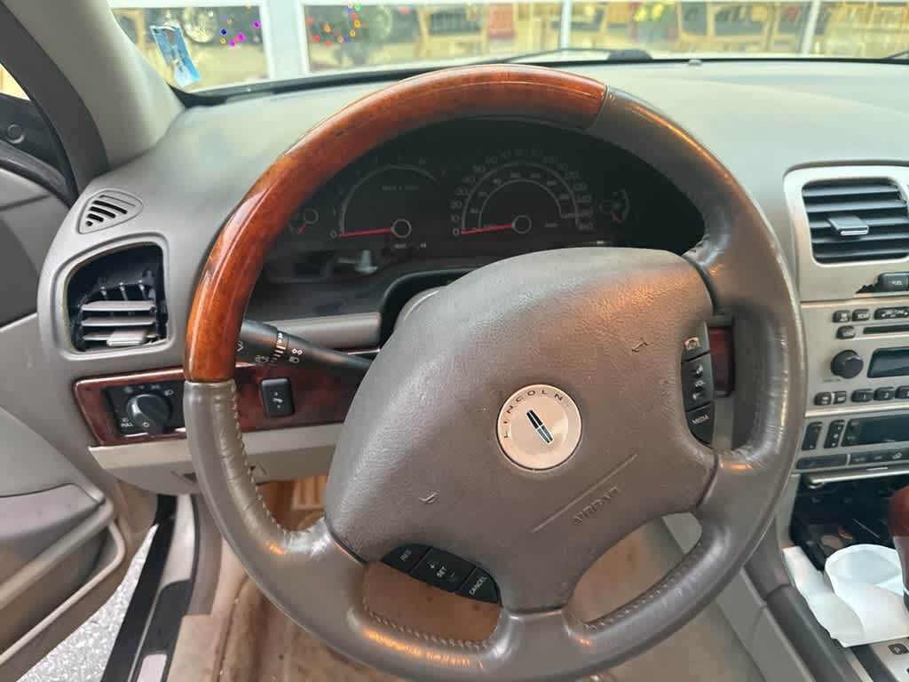 Thumbnail: 2004 Lincoln LS - 11