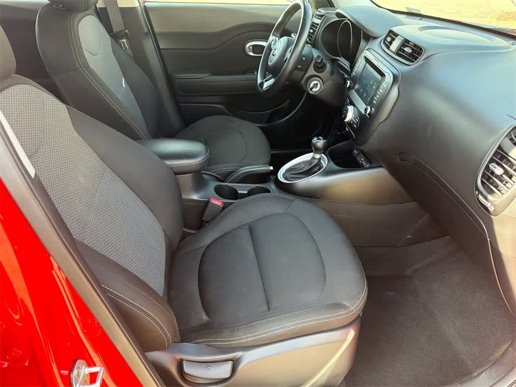 Thumbnail: 2019 Kia Soul - 12