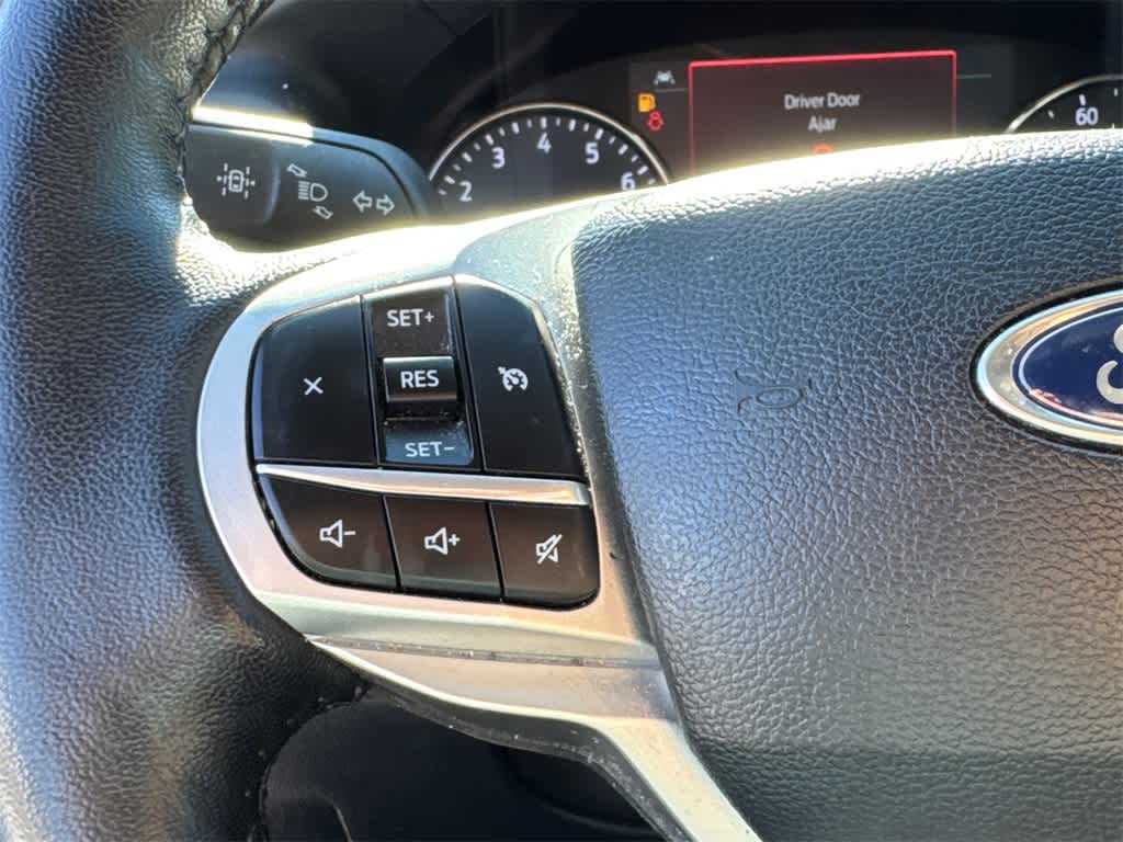 Thumbnail: 2023 Ford Explorer - 25