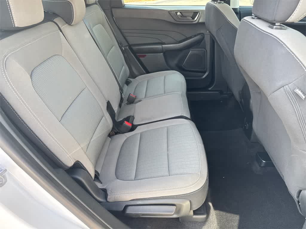 Thumbnail: 2021 Ford Escape - 14