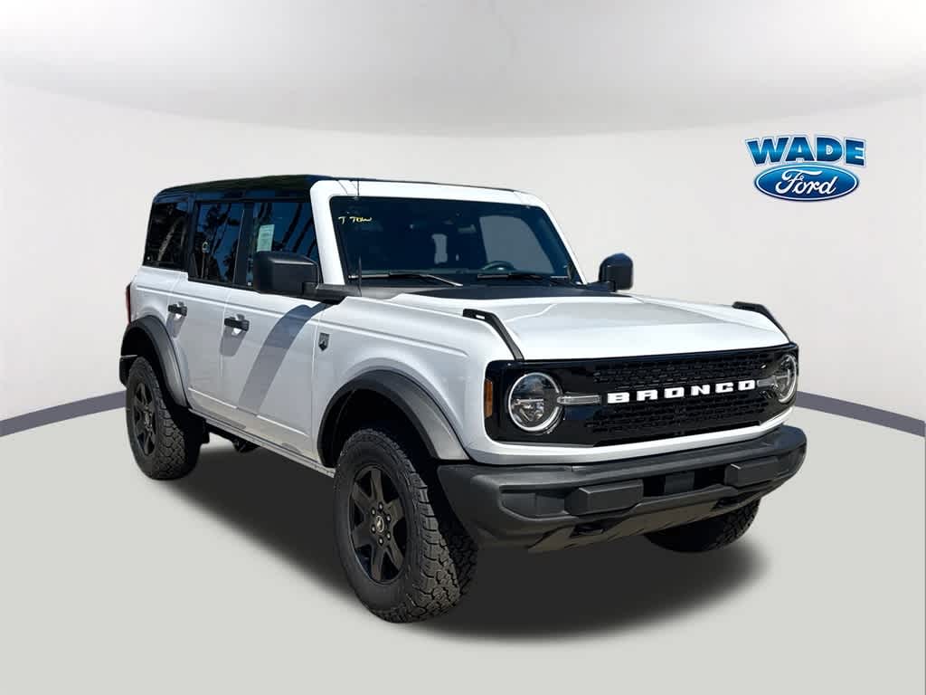 Thumbnail: 2025 Ford Bronco - 3