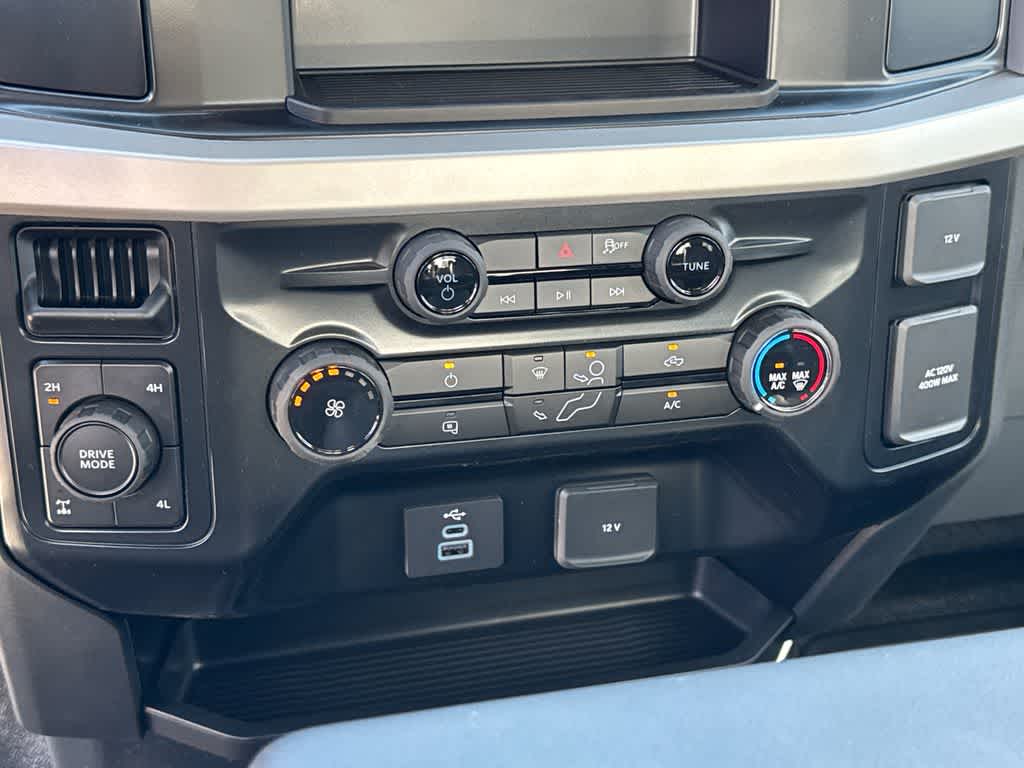 Thumbnail: 2025 Ford F-350 - 28