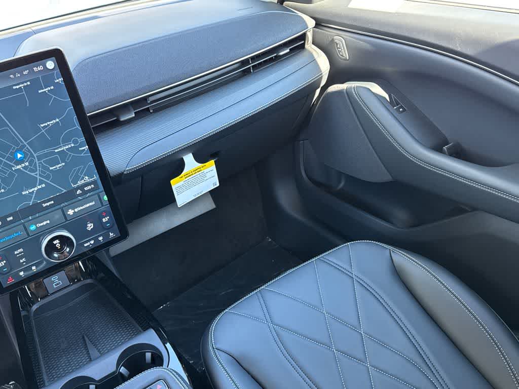 Thumbnail: 2024 Ford Mustang Mach-E - 20