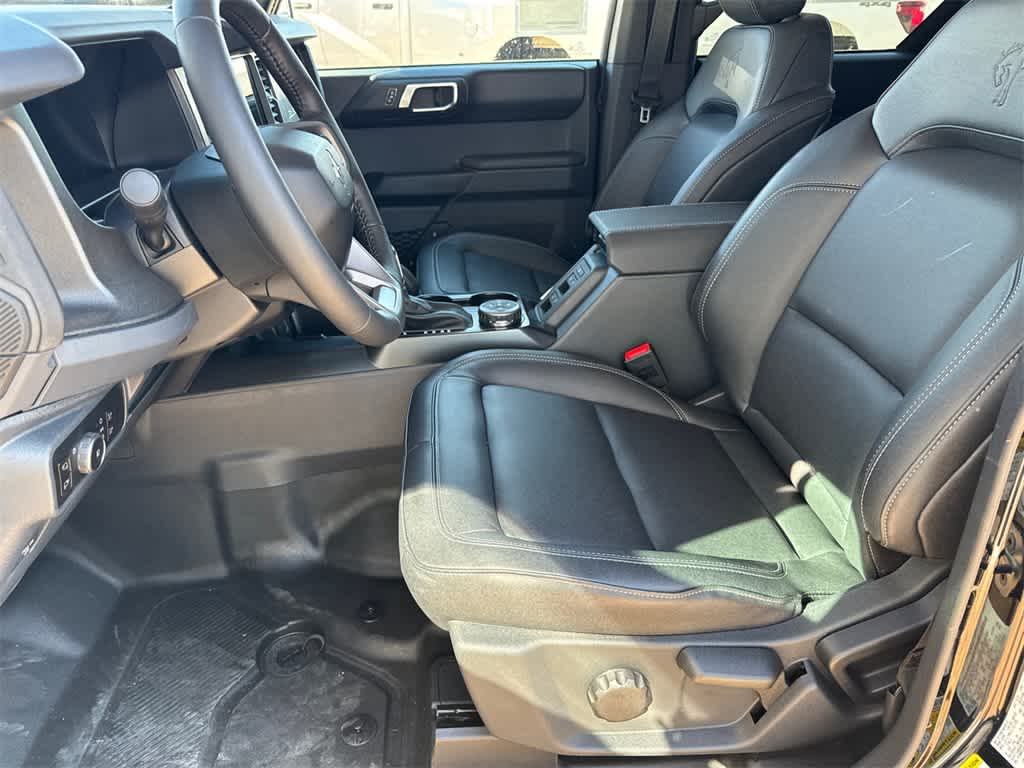 Thumbnail: 2025 Ford Bronco - 10