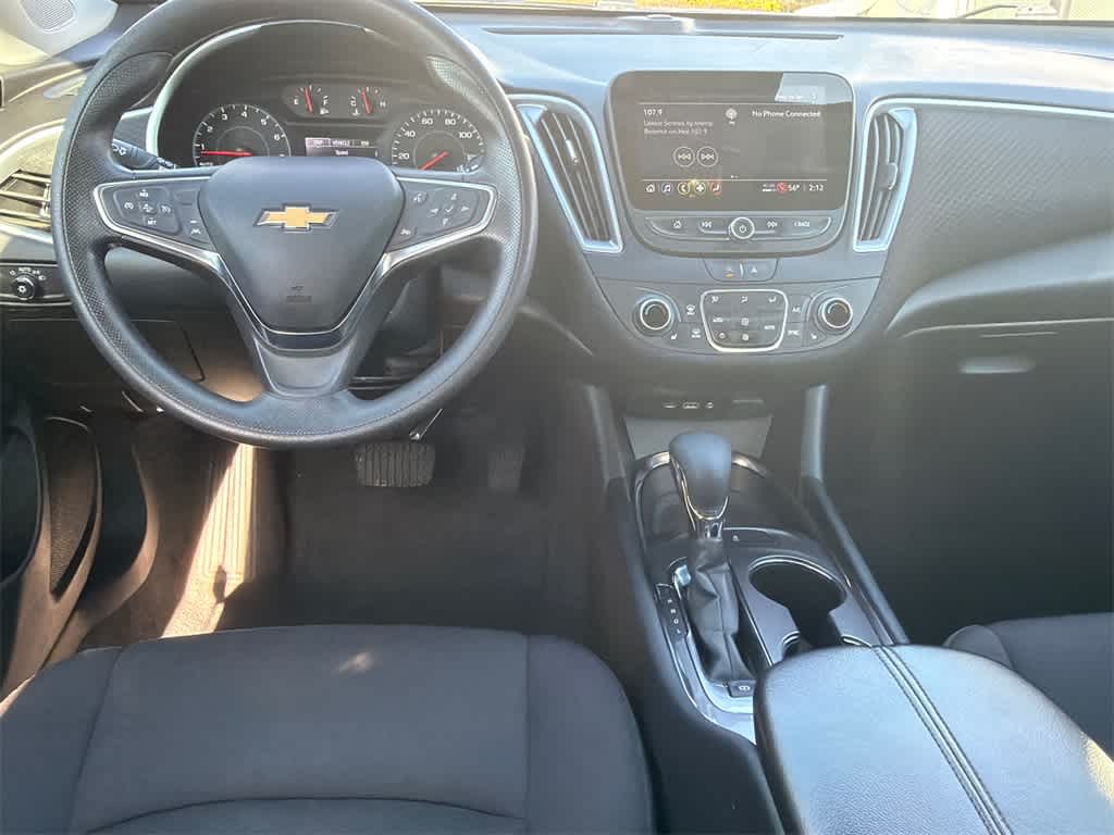 Thumbnail: 2023 Chevrolet Malibu - 20