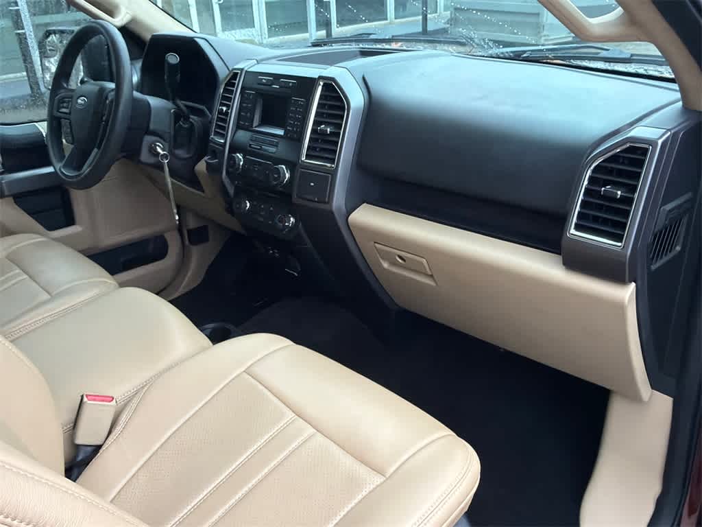 Thumbnail: 2015 Ford F-150 - 13