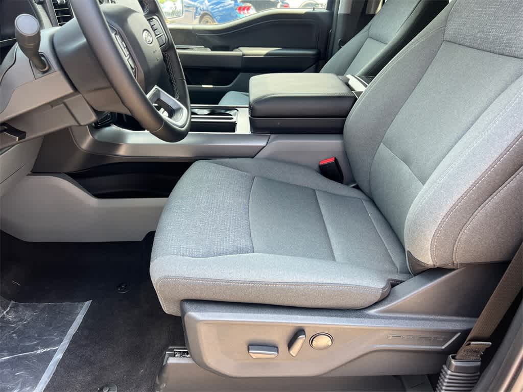 Thumbnail: 2025 Ford F-150 - 10