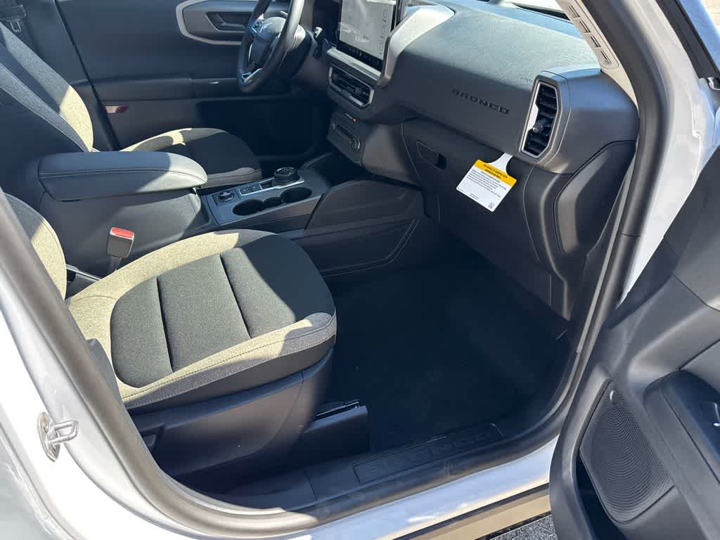 Thumbnail: 2025 Ford Bronco Sport - 13