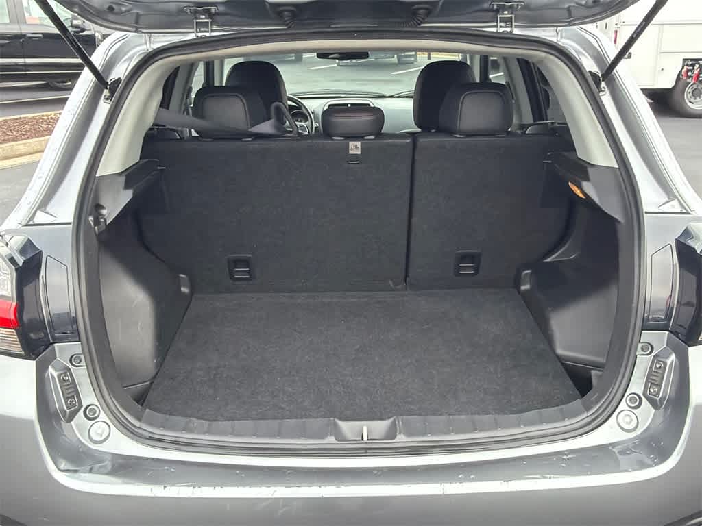 Thumbnail: 2024 Mitsubishi Outlander Sport - 16