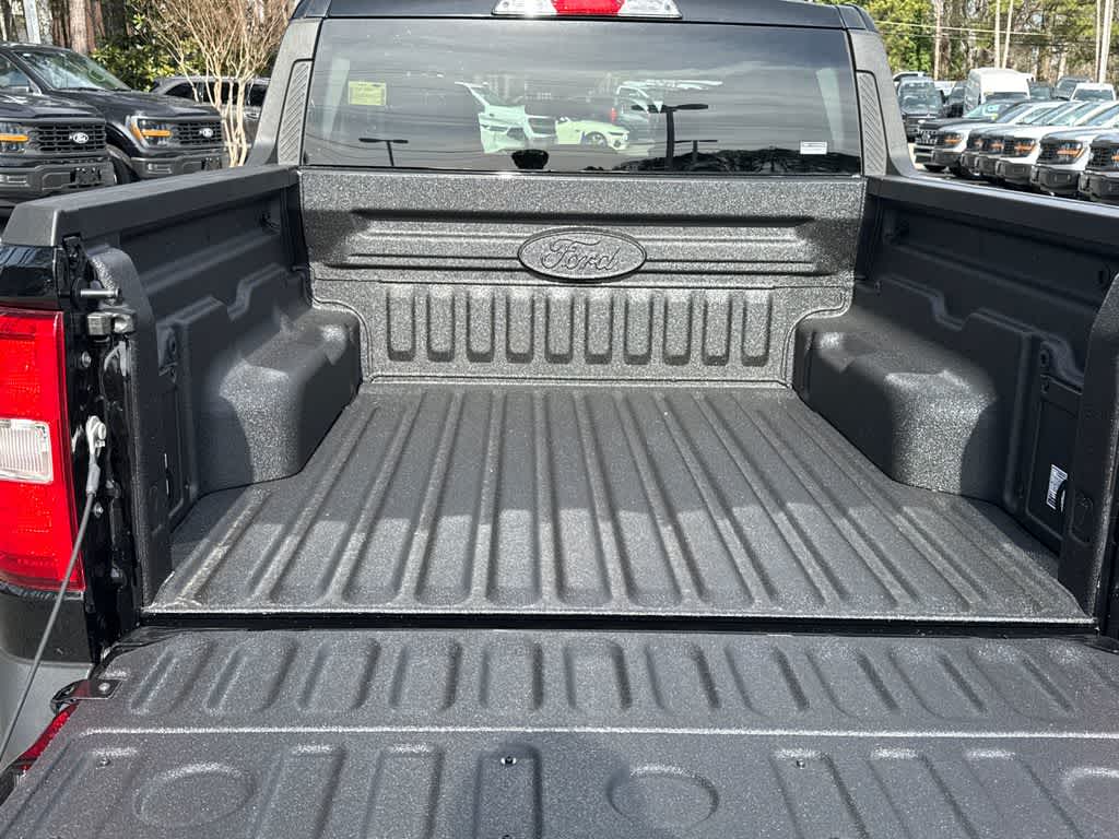 Thumbnail: 2026 Ford Maverick - 16