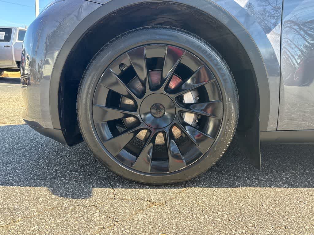 Thumbnail: 2023 Tesla Model Y - 9